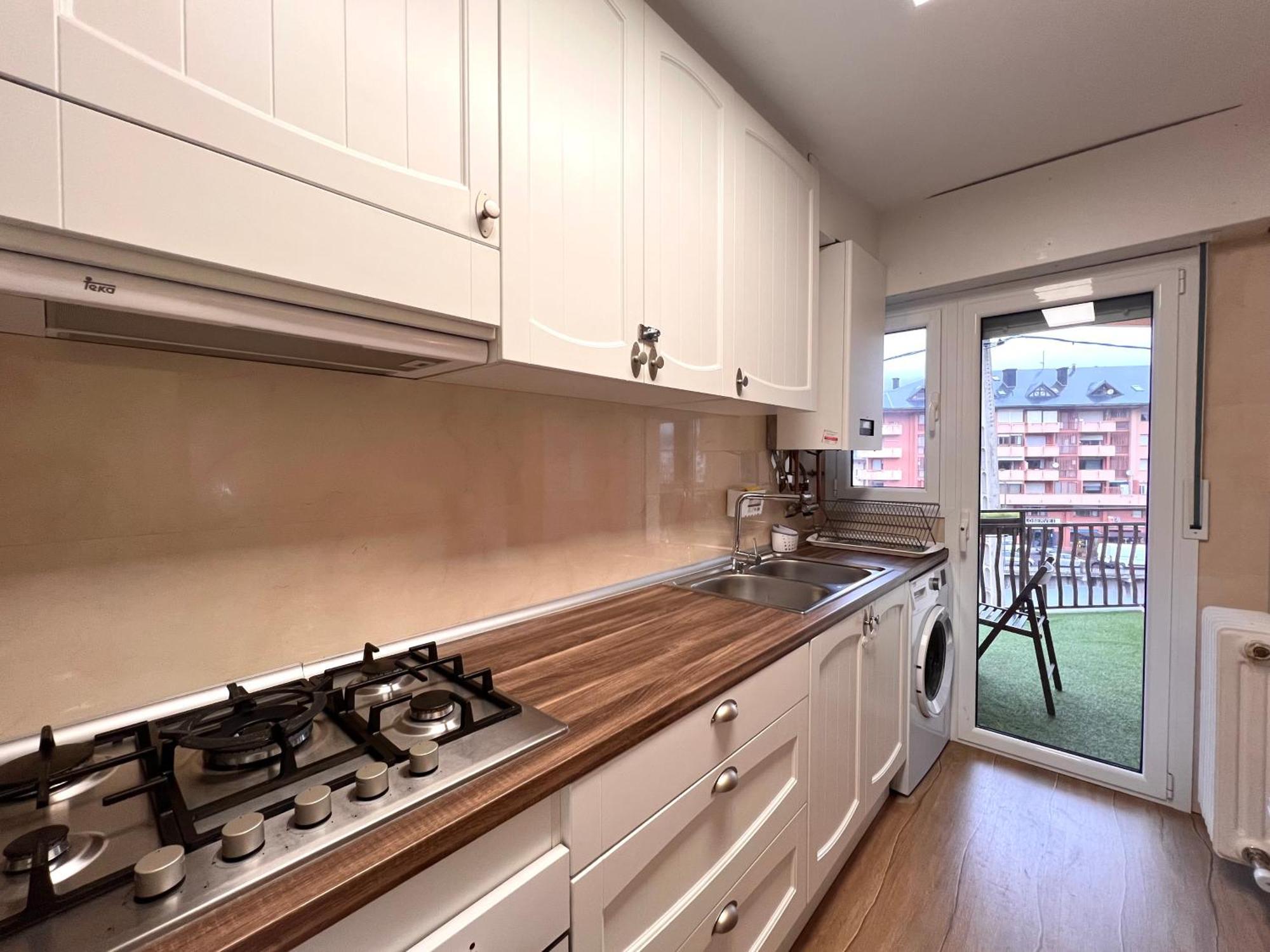 Apartament Les Vernedes - L'Amfitriona Sort Zewnętrze zdjęcie